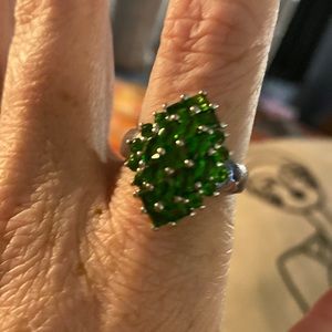 Chrome Green Diopside Cluster in Silver, 10
